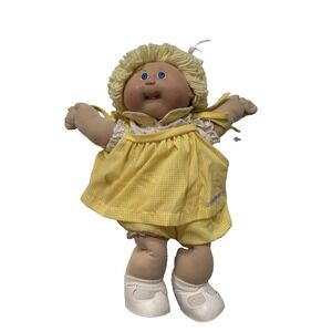 Vintage 80s Cabbage‎ Patch Kids Blonde Yarn Hair Doll Girl Yellow Dress Shoes